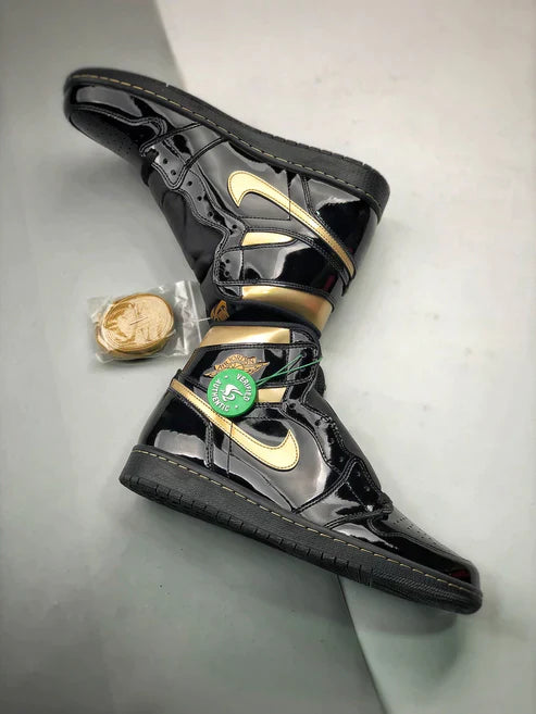 Tênis Nike Air Jordan 1 High "Black Gold"