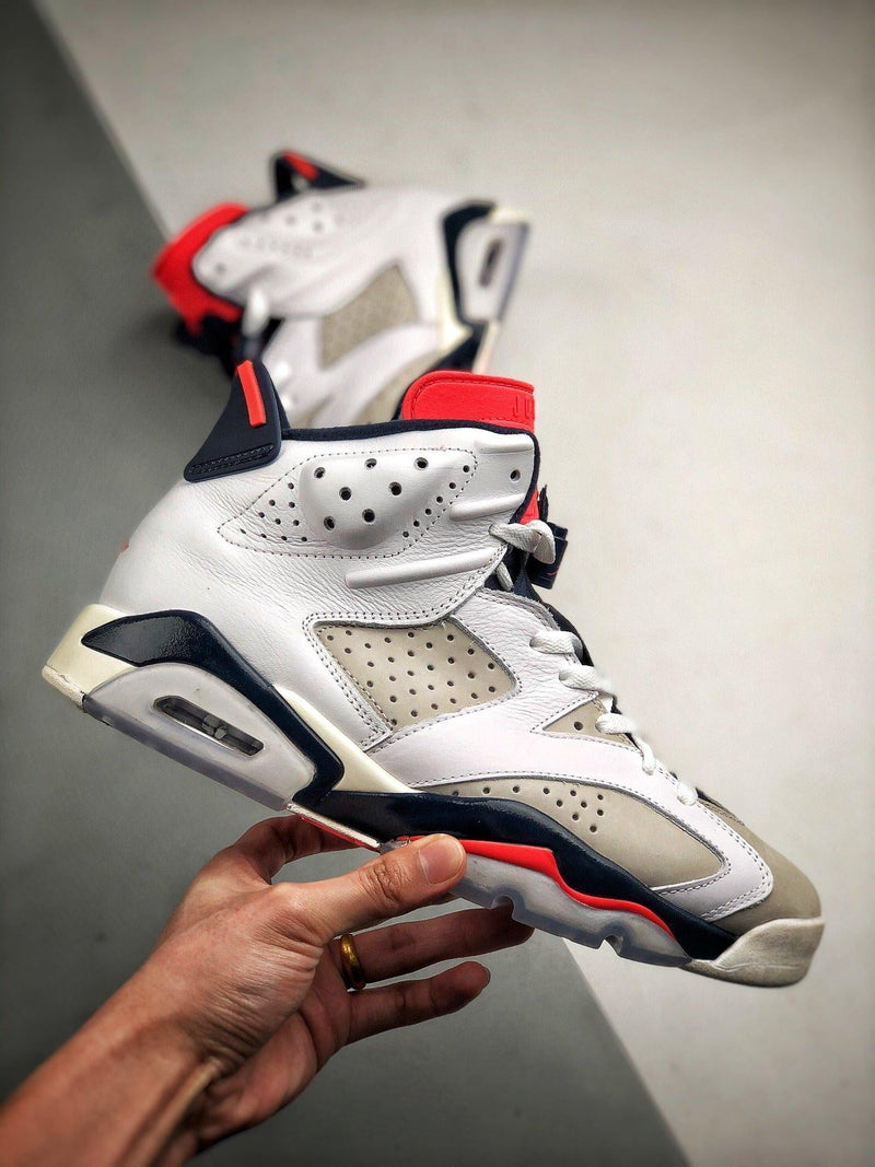 Tênis Nike Air Jordan 6 Retro "Tinker"