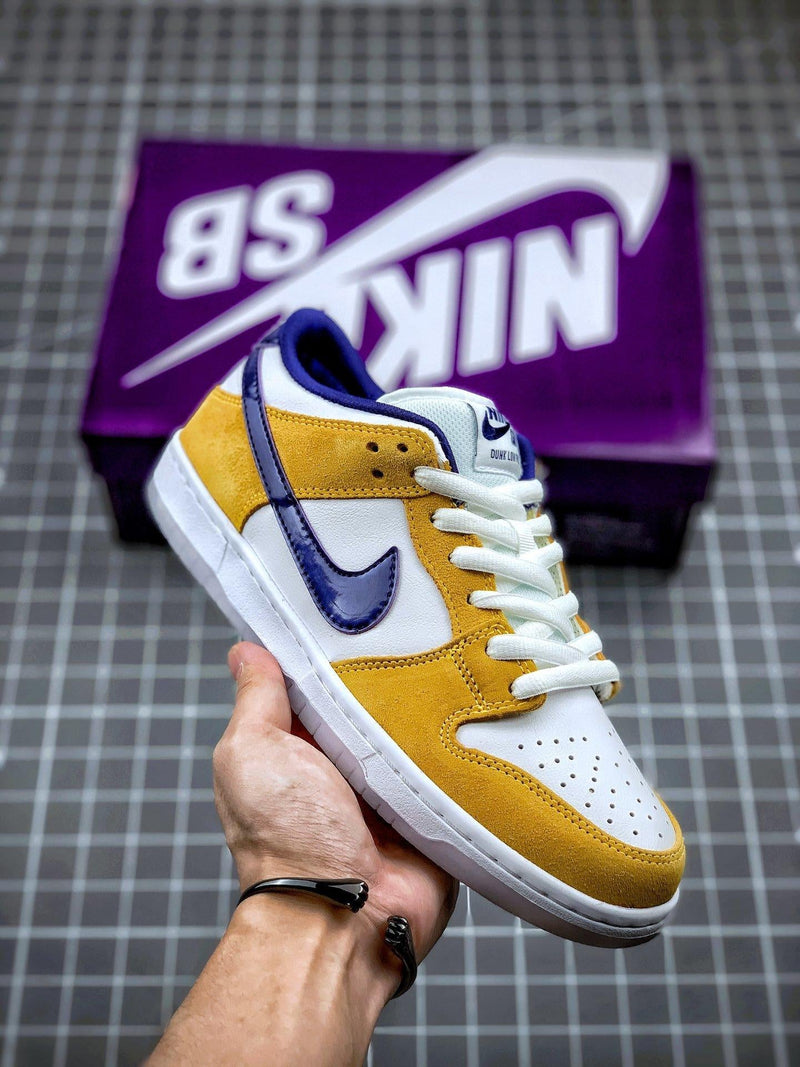 Tênis Nike SB Dunk Low "Laser Orange"