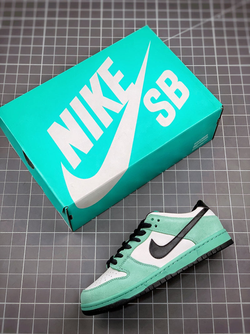 Tênis Nike SB Dunk Low "Sea Crystal"